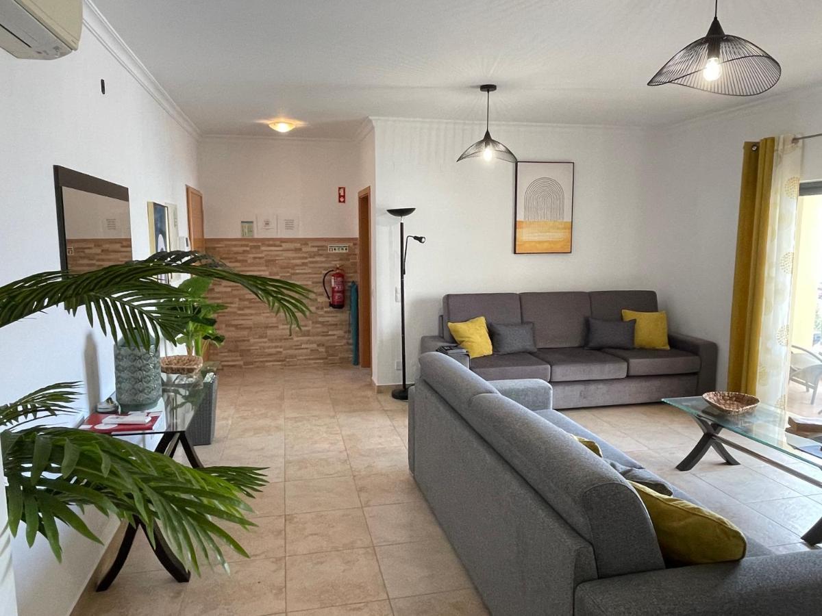 Lucas House 3 - Garden Apartment Lagos Eksteriør billede