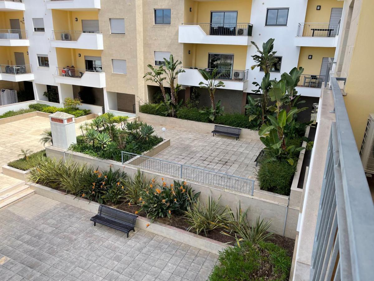 Lucas House 3 - Garden Apartment Lagos Eksteriør billede